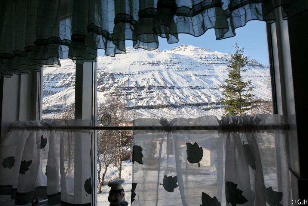 Apartment Tungata Seyðisfjörður Ruang foto
